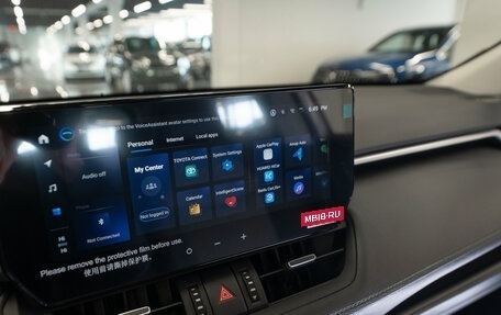 Toyota RAV4, 2025 год, 4 150 000 рублей, 23 фотография