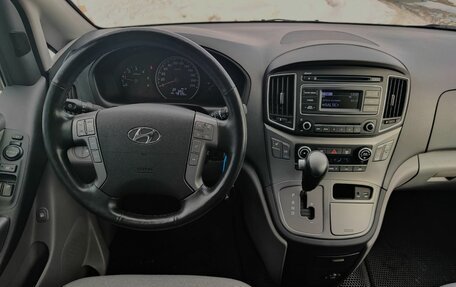 Hyundai H-1 II рестайлинг, 2021 год, 3 299 000 рублей, 8 фотография