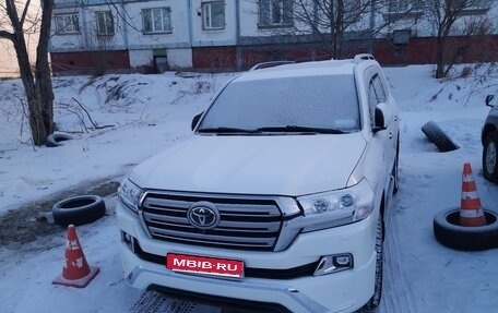 Toyota Land Cruiser 200, 2016 год, 6 500 000 рублей, 1 фотография