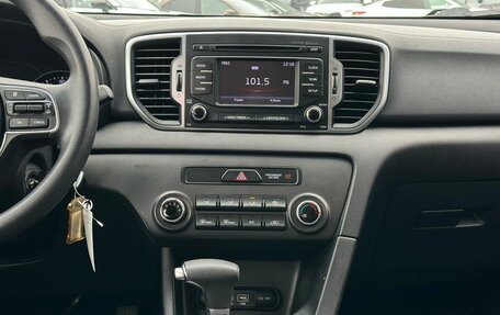 KIA Sportage IV рестайлинг, 2018 год, 1 870 000 рублей, 32 фотография