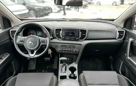 KIA Sportage IV рестайлинг, 2018 год, 1 870 000 рублей, 31 фотография