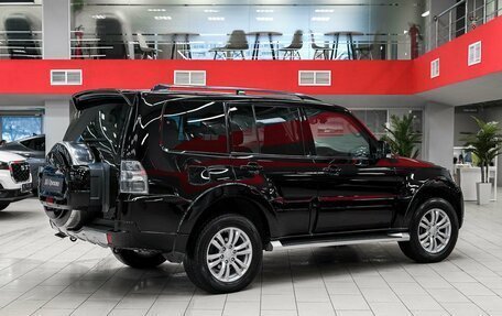 Mitsubishi Pajero IV, 2011 год, 1 650 000 рублей, 2 фотография