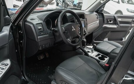 Mitsubishi Pajero IV, 2011 год, 1 650 000 рублей, 6 фотография
