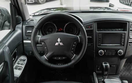 Mitsubishi Pajero IV, 2011 год, 1 650 000 рублей, 13 фотография