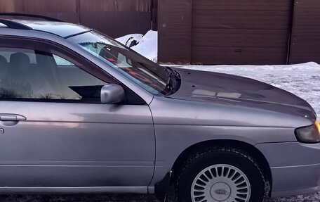 Nissan Avenir II, 2001 год, 330 000 рублей, 4 фотография