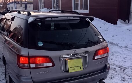 Nissan Avenir II, 2001 год, 330 000 рублей, 7 фотография