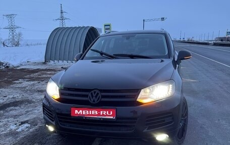 Volkswagen Touareg III, 2011 год, 2 000 000 рублей, 1 фотография