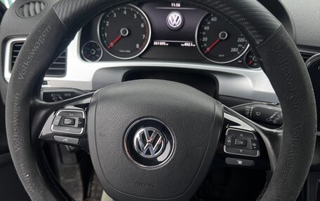 Volkswagen Touareg III, 2011 год, 2 000 000 рублей, 6 фотография