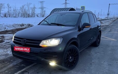 Volkswagen Touareg III, 2011 год, 2 000 000 рублей, 2 фотография