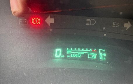 Toyota Yaris III рестайлинг, 2007 год, 600 000 рублей, 15 фотография