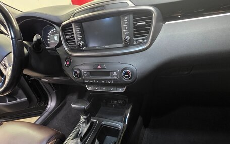 KIA Sorento III Prime рестайлинг, 2018 год, 3 006 000 рублей, 12 фотография