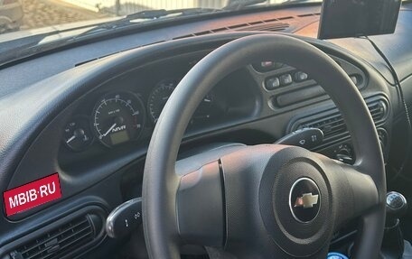 Chevrolet Niva I рестайлинг, 2017 год, 830 000 рублей, 15 фотография