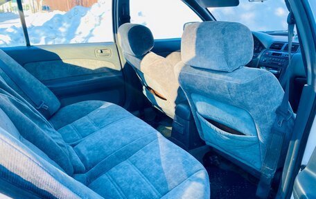 Nissan Maxima IV, 1997 год, 389 000 рублей, 27 фотография