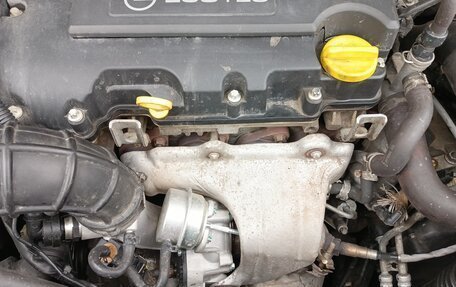 Opel Zafira C рестайлинг, 2014 год, 1 350 000 рублей, 6 фотография