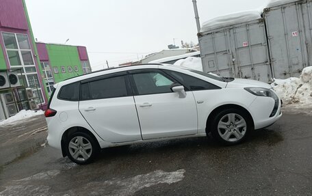 Opel Zafira C рестайлинг, 2014 год, 1 350 000 рублей, 36 фотография