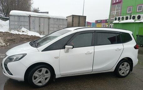 Opel Zafira C рестайлинг, 2014 год, 1 350 000 рублей, 38 фотография