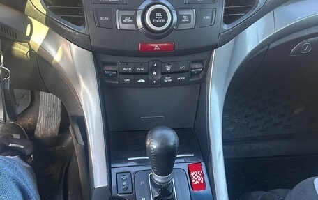 Honda Accord VIII рестайлинг, 2008 год, 1 000 000 рублей, 16 фотография