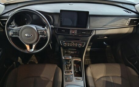 KIA Optima IV, 2017 год, 1 600 000 рублей, 10 фотография