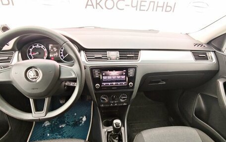 Skoda Rapid I, 2018 год, 1 030 000 рублей, 13 фотография