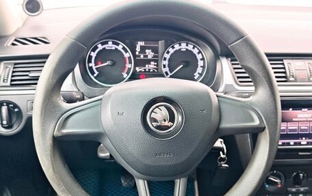 Skoda Rapid I, 2018 год, 1 030 000 рублей, 17 фотография