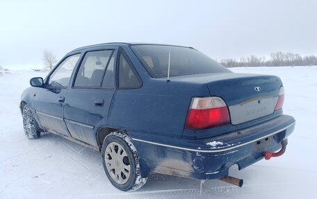 Daewoo Nexia I рестайлинг, 2004 год, 99 000 рублей, 4 фотография