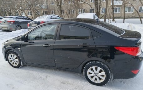 Hyundai Solaris II рестайлинг, 2016 год, 950 000 рублей, 4 фотография