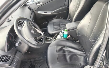 Hyundai Solaris II рестайлинг, 2016 год, 950 000 рублей, 7 фотография