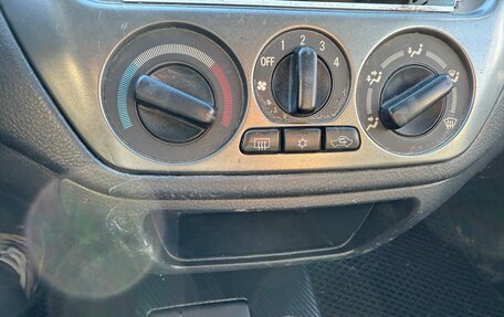 Mitsubishi Lancer IX, 2006 год, 290 000 рублей, 13 фотография