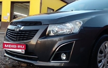 Chevrolet Cruze II, 2013 год, 900 000 рублей, 6 фотография