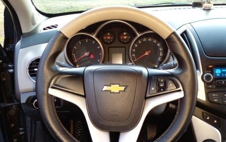 Chevrolet Cruze II, 2013 год, 900 000 рублей, 20 фотография