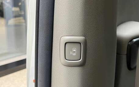 KIA Carnival III, 2019 год, 2 850 000 рублей, 16 фотография