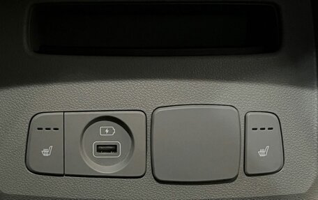 KIA Carnival III, 2019 год, 2 850 000 рублей, 14 фотография