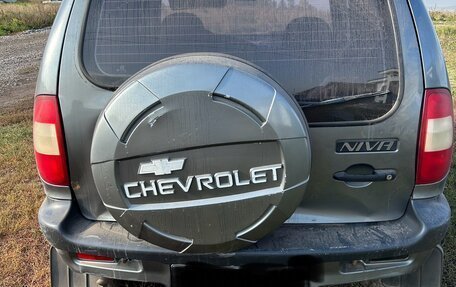 Chevrolet Niva I рестайлинг, 2005 год, 330 000 рублей, 4 фотография
