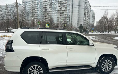 Toyota Land Cruiser Prado 150 рестайлинг 2, 2019 год, 6 300 000 рублей, 7 фотография
