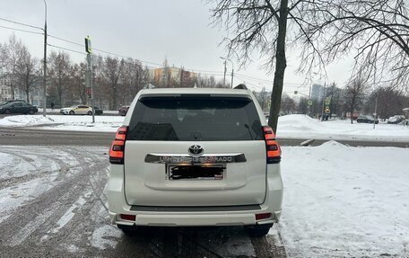 Toyota Land Cruiser Prado 150 рестайлинг 2, 2019 год, 6 300 000 рублей, 2 фотография