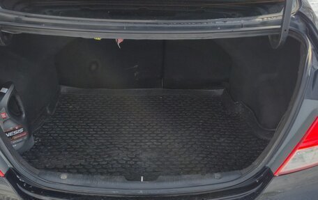 Hyundai Solaris II рестайлинг, 2011 год, 600 000 рублей, 9 фотография