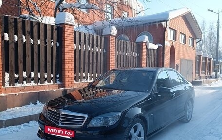 Mercedes-Benz C-Класс, 2010 год, 1 100 000 рублей, 2 фотография
