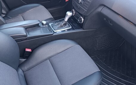 Mercedes-Benz C-Класс, 2010 год, 1 100 000 рублей, 7 фотография