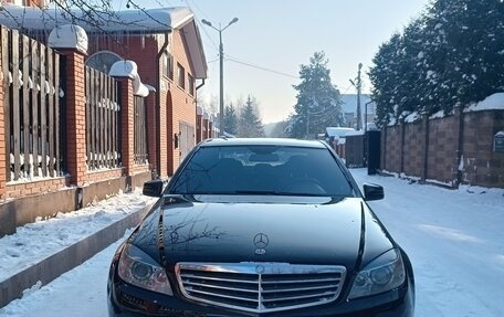 Mercedes-Benz C-Класс, 2010 год, 1 100 000 рублей, 3 фотография