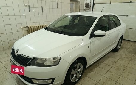 Skoda Rapid I, 2015 год, 1 100 000 рублей, 5 фотография