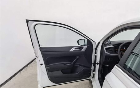 Volkswagen Polo, 2024 год, 1 650 000 рублей, 6 фотография