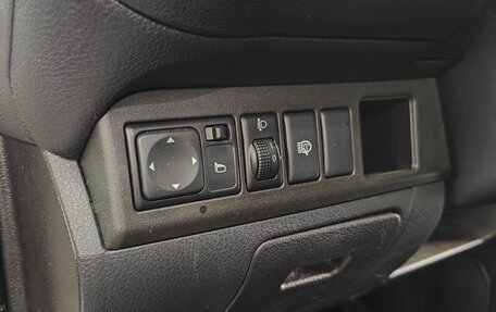 Nissan Note II рестайлинг, 2012 год, 930 000 рублей, 14 фотография