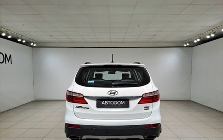 Hyundai Santa Fe III рестайлинг, 2015 год, 1 999 000 рублей, 8 фотография