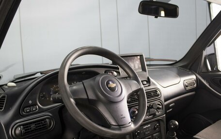 Chevrolet Niva I рестайлинг, 2019 год, 860 000 рублей, 11 фотография