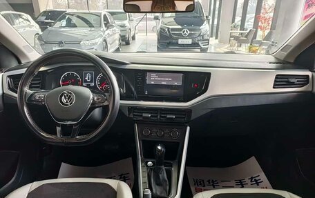 Volkswagen Polo, 2021 год, 1 260 000 рублей, 10 фотография