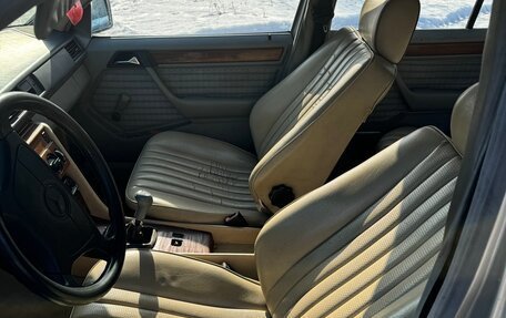 Mercedes-Benz W124, 1992 год, 150 000 рублей, 6 фотография