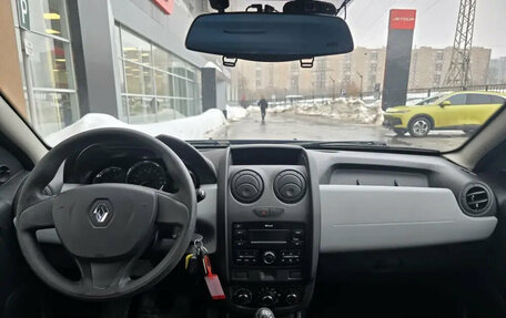 Renault Duster I рестайлинг, 2017 год, 1 010 000 рублей, 5 фотография