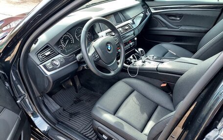 BMW 5 серия, 2014 год, 1 810 000 рублей, 13 фотография