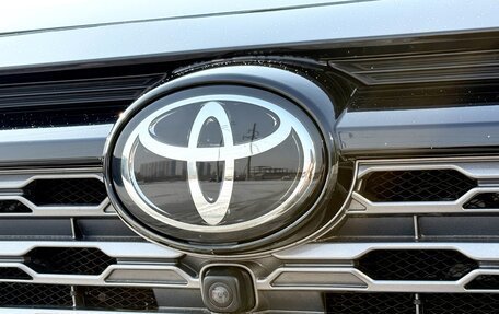 Toyota RAV4, 2021 год, 4 590 000 рублей, 6 фотография