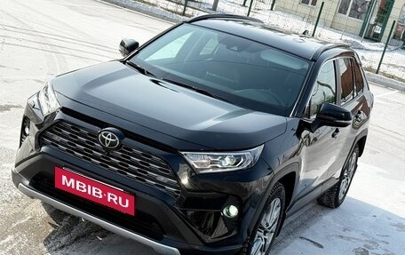 Toyota RAV4, 2021 год, 4 590 000 рублей, 12 фотография